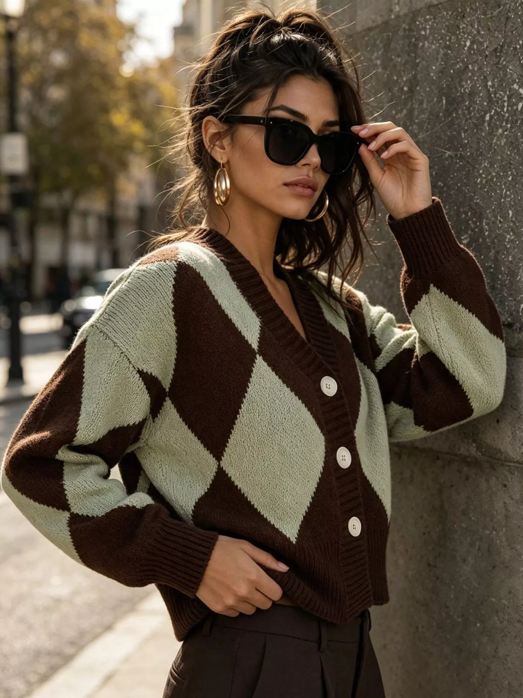 Argyle Pattern V-Neck Button-Down Cardigan