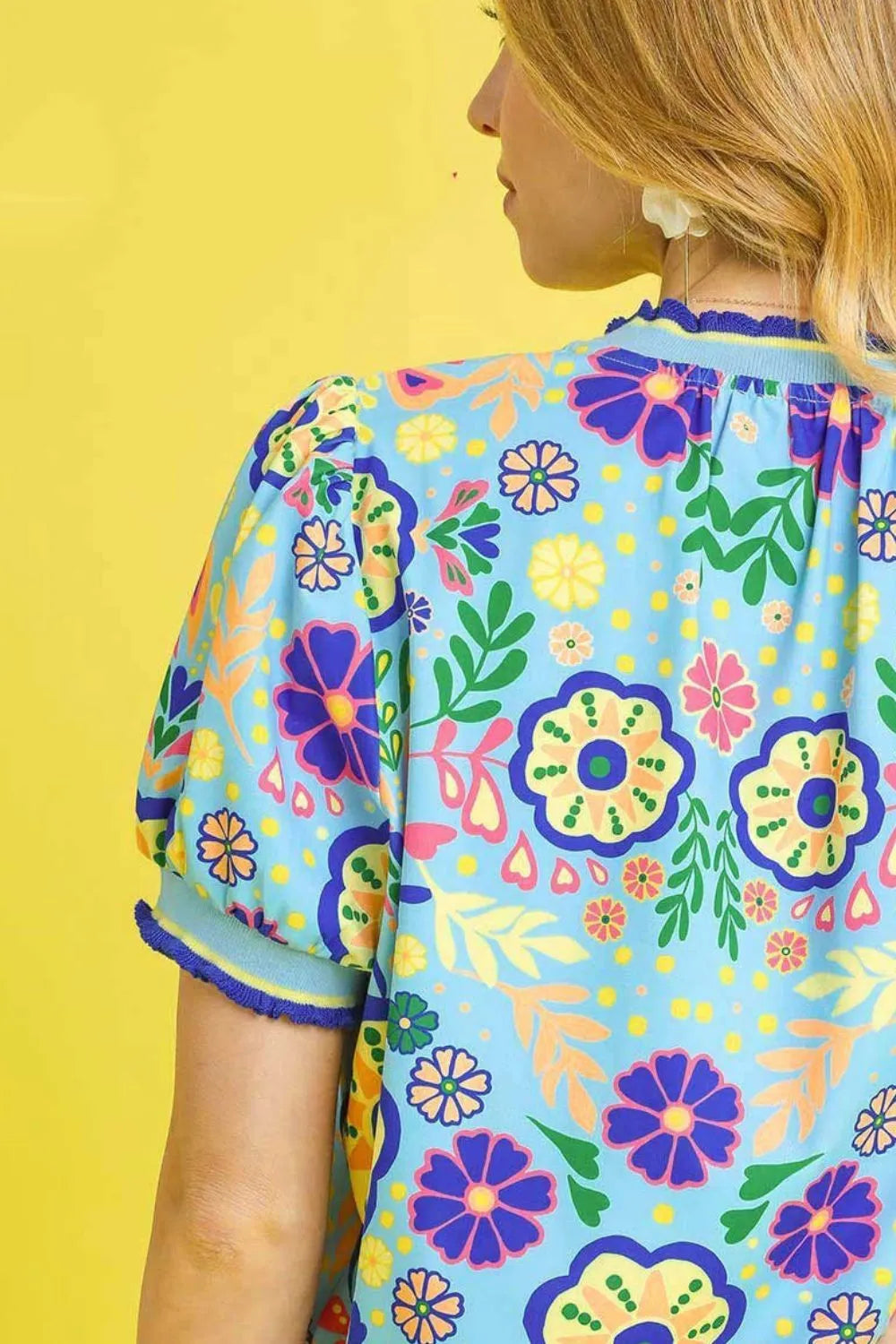 Umgee Retro Floral Puff Sleeve Top