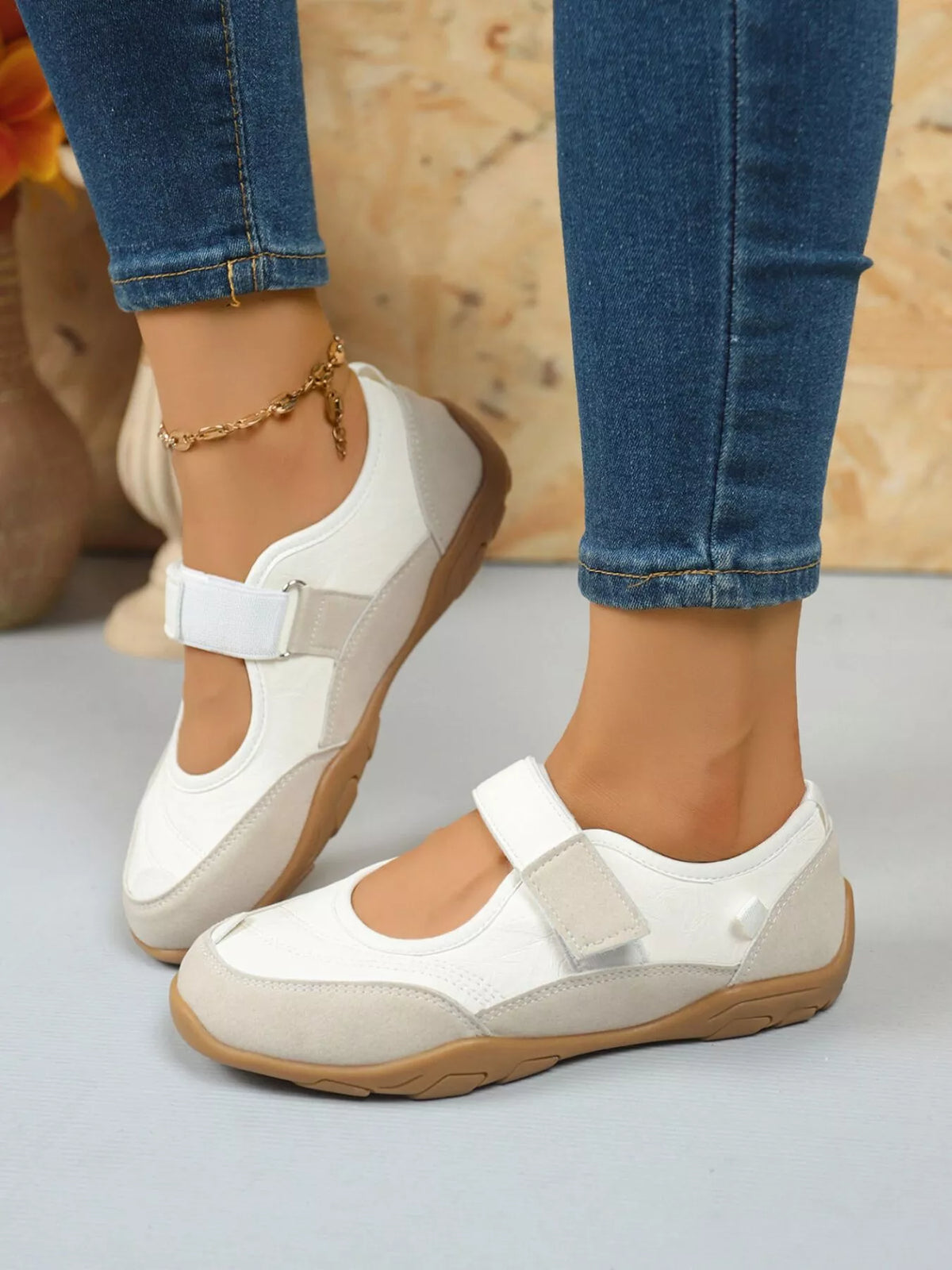 Round Toe Flats Velcro Strap Loafers