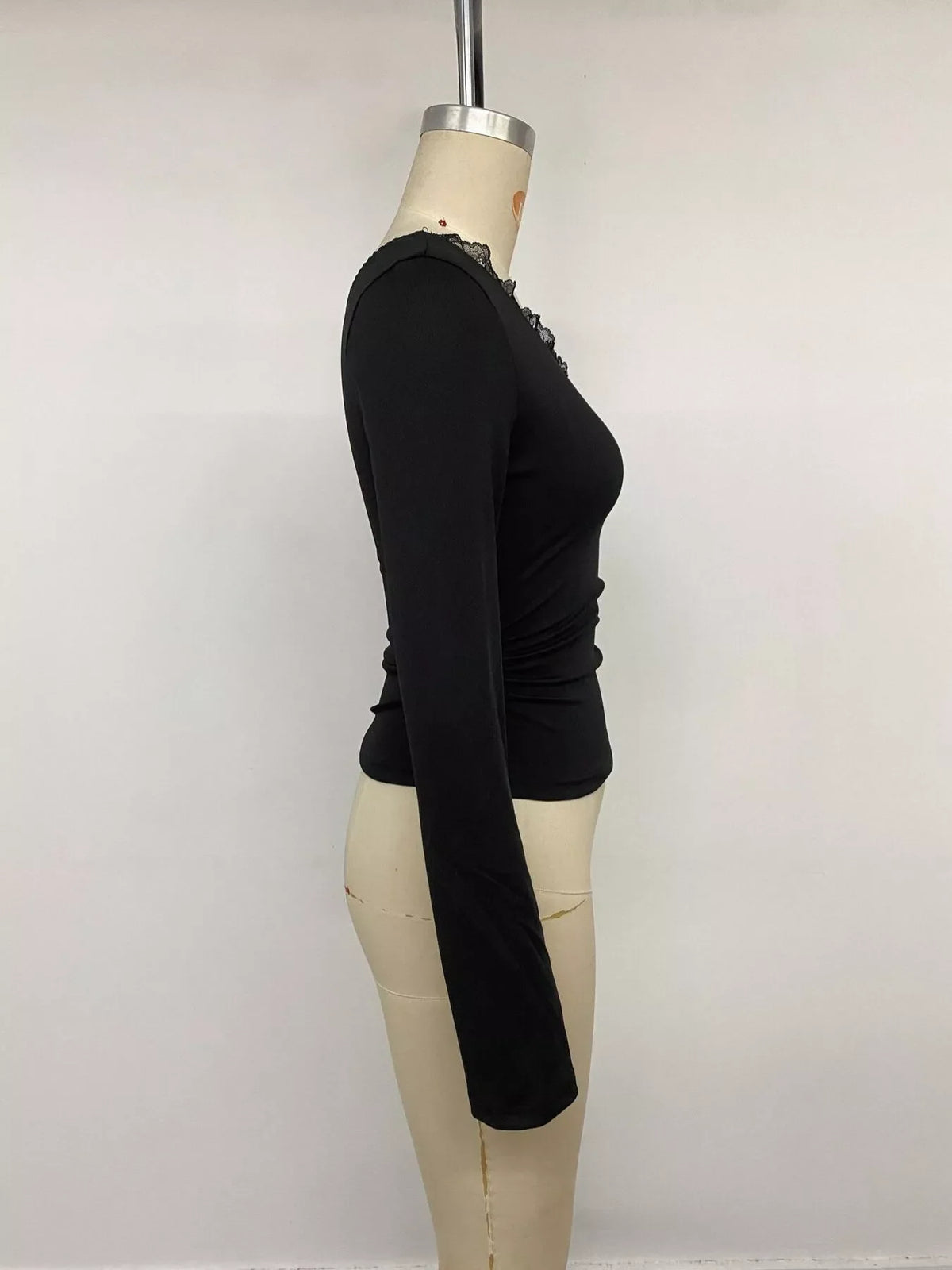 One-Shoulder Lace Trim Slim Fit T-Shirt
