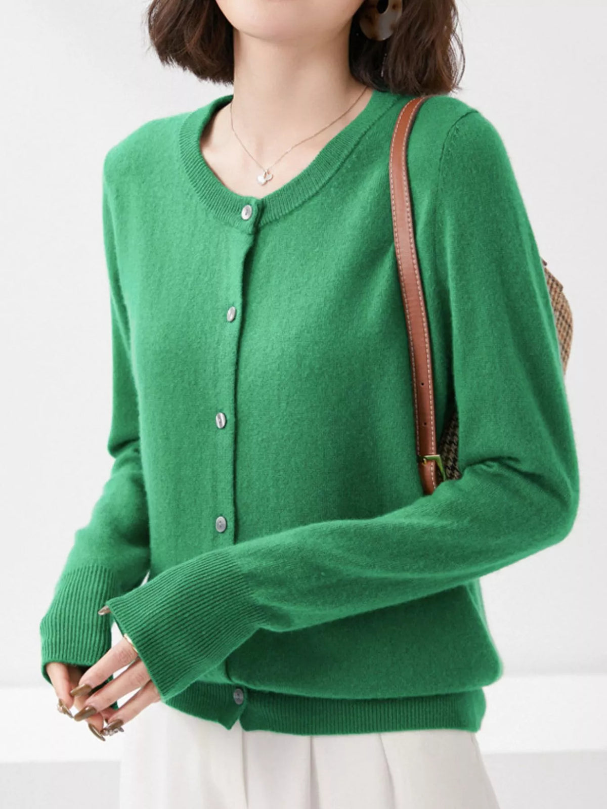 Classic Crew Neck Knit Cardigan