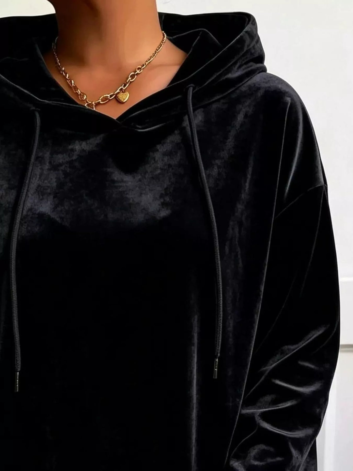 Plus Size Velvet Drawstring Dropped Shoulder Hoodie