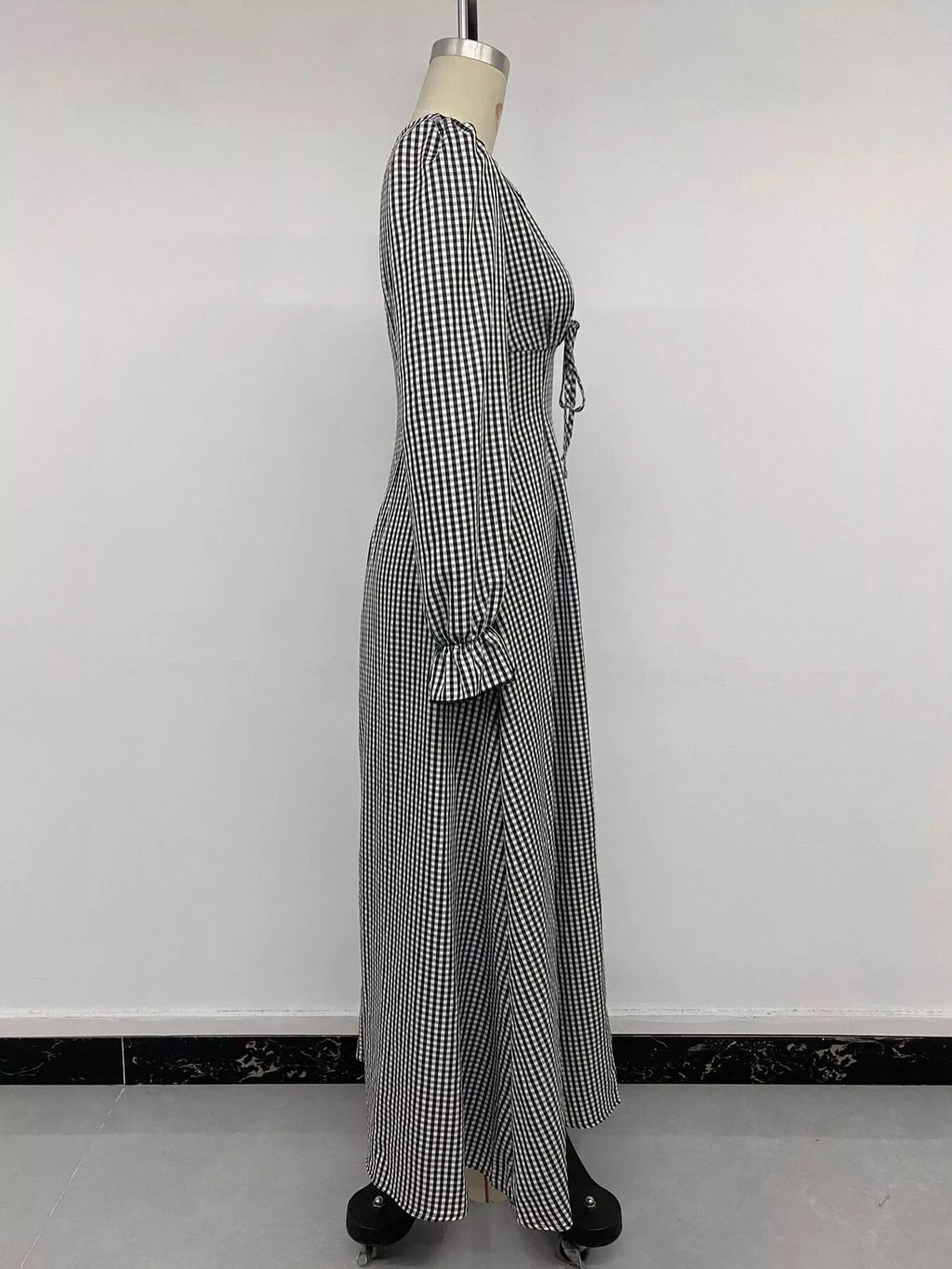 Gingham Lace-Trim V-Neck Long Sleeve A-Line Maxi Dress