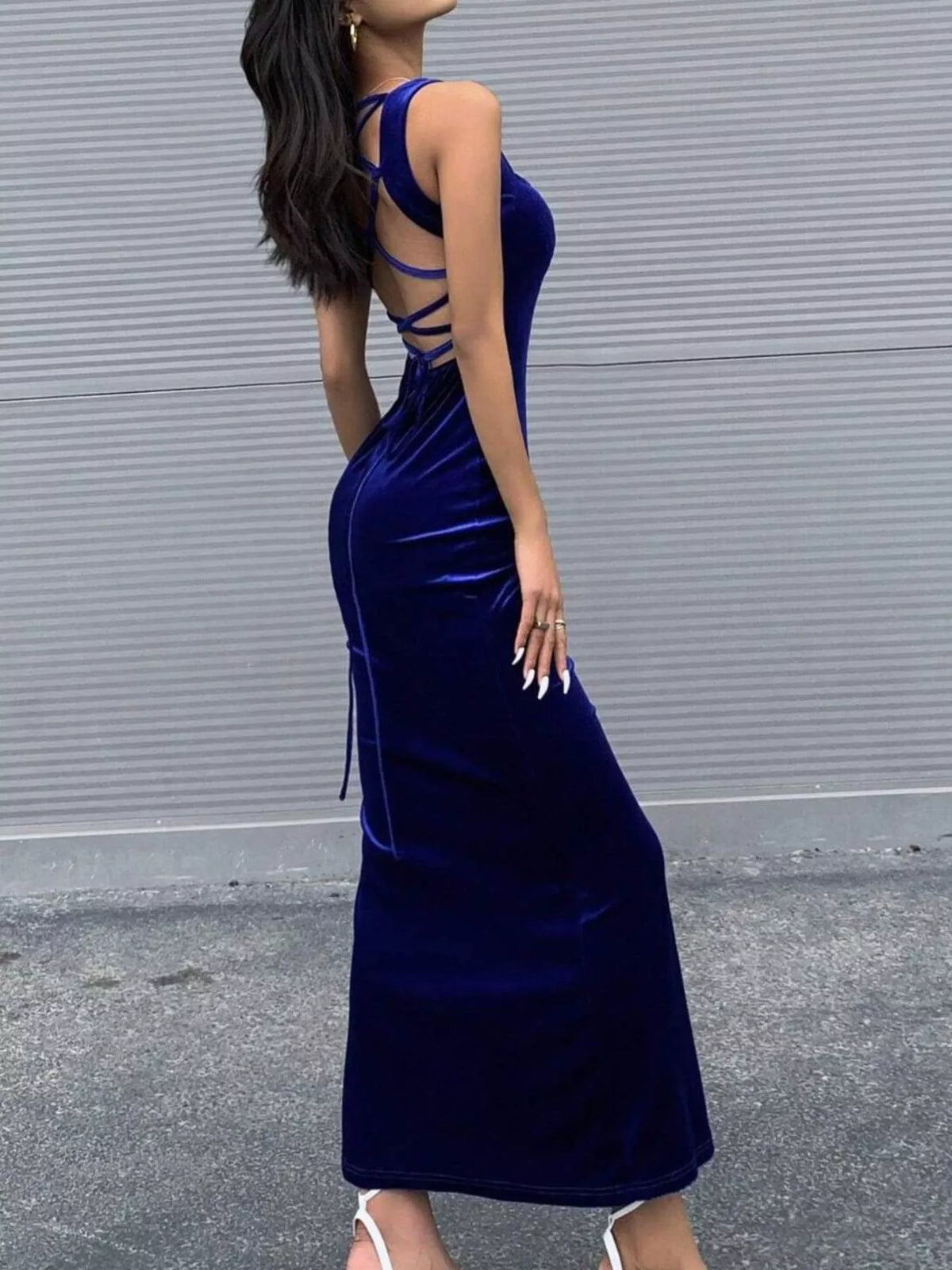 Backless Velvet Bodycon Maxi Dress with Back Lace Up