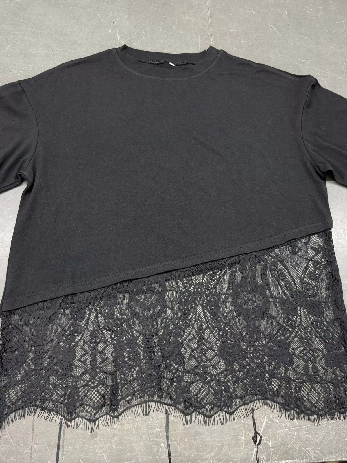 Lace Hem Short Sleeve Top