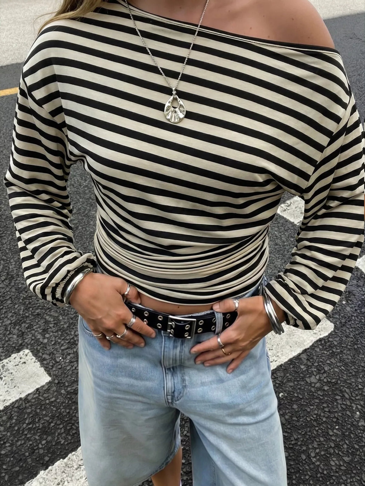 One Shoulder Striped Long Sleeve Slim-Fit T-Shirt
