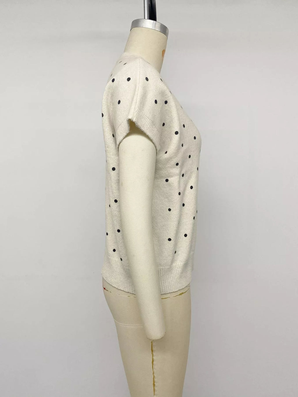 Polka Dot Short Sleeve Knit Sweater