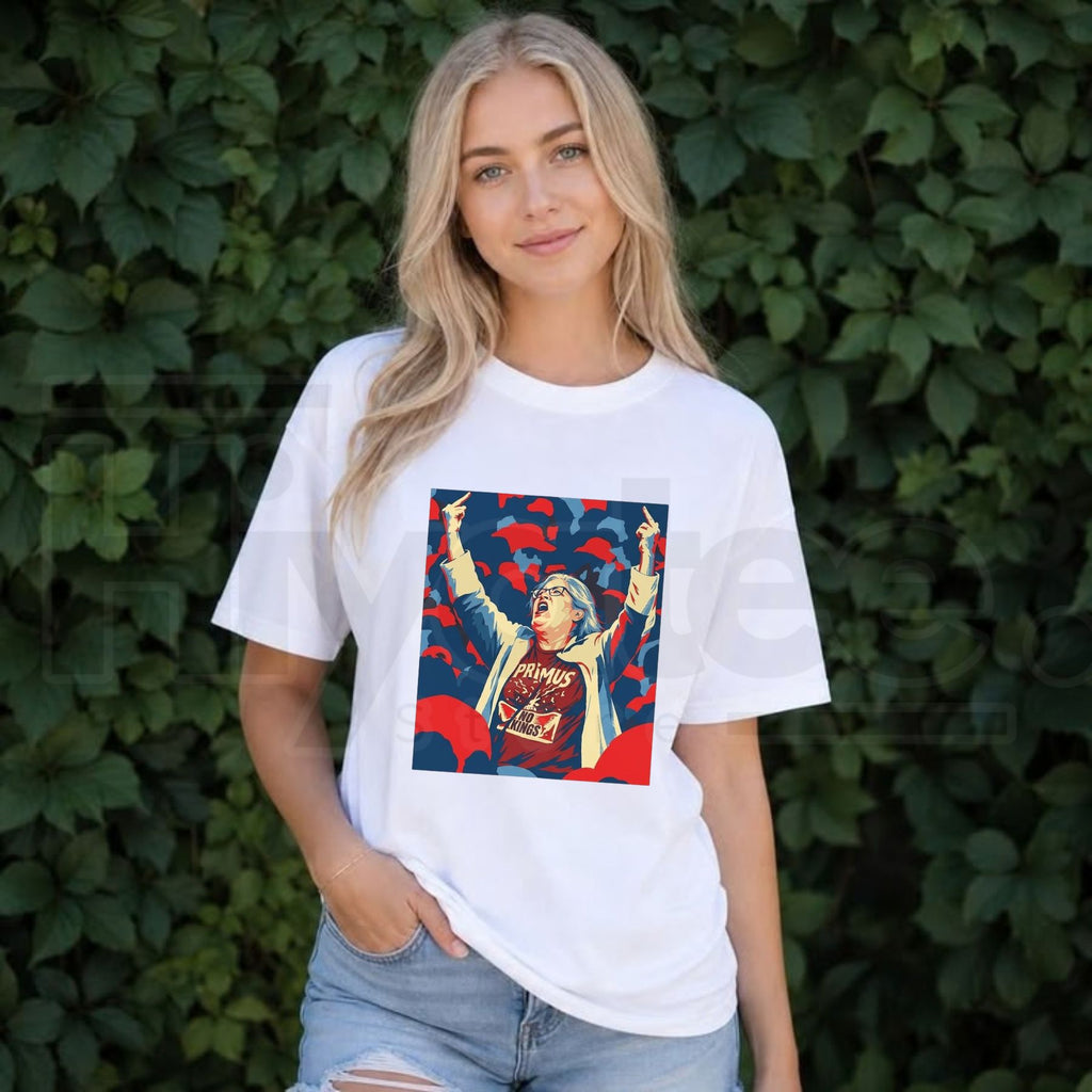 Aunt Sue Middle Finger Viral Political T-Shirt – Anti Trump Protest Streetwear Graphic Tee