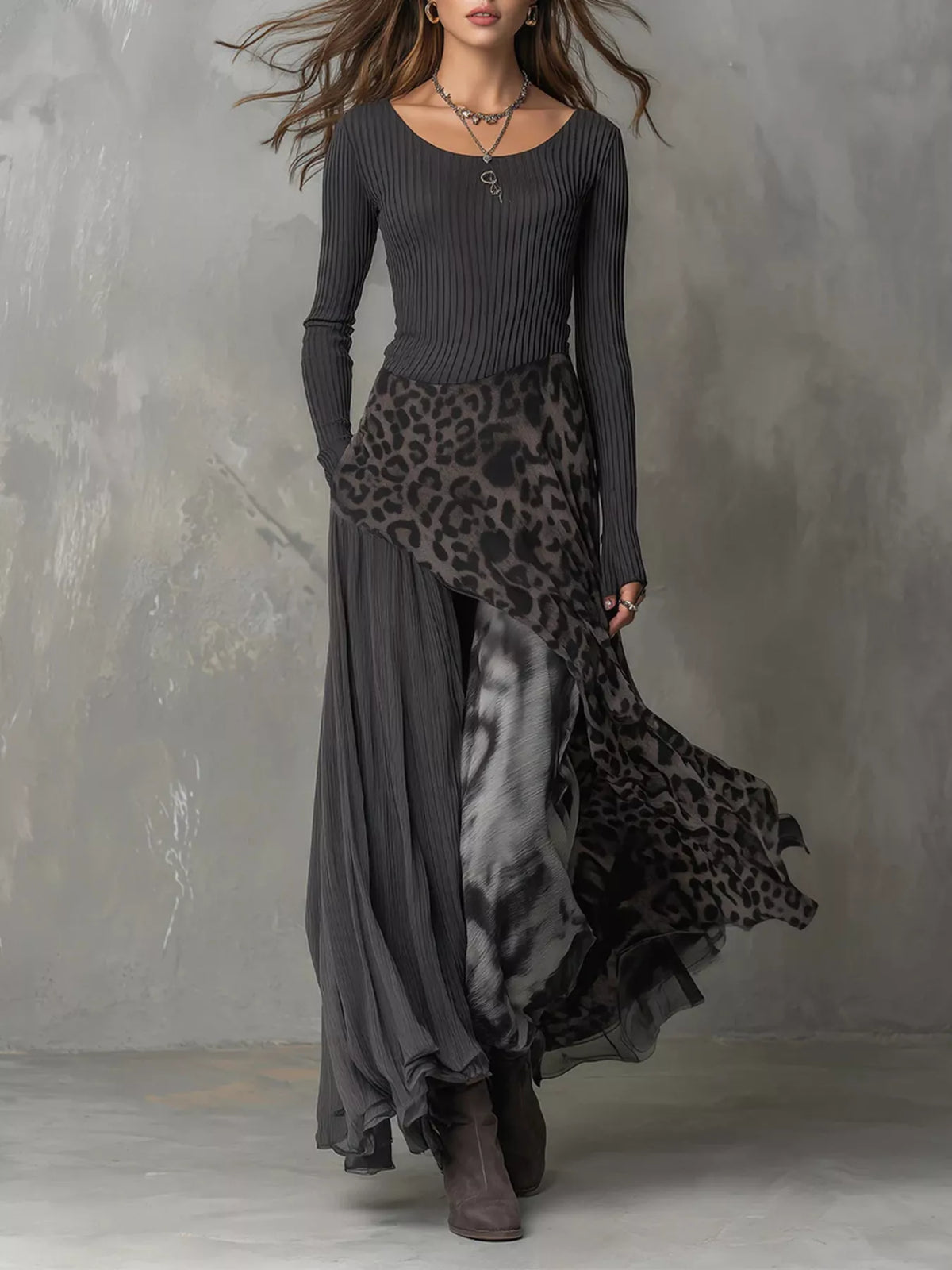 Ribbed Knit Leopard Print Patchwork Maxi Dress