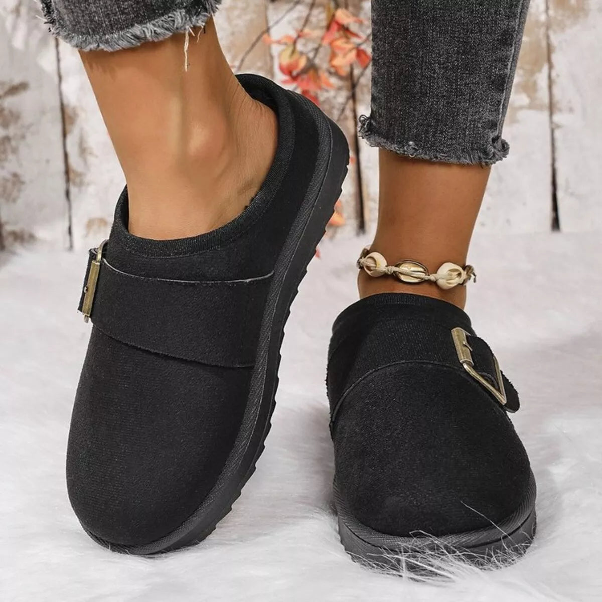 Buckle Decor Plush Lined Warm Slippers