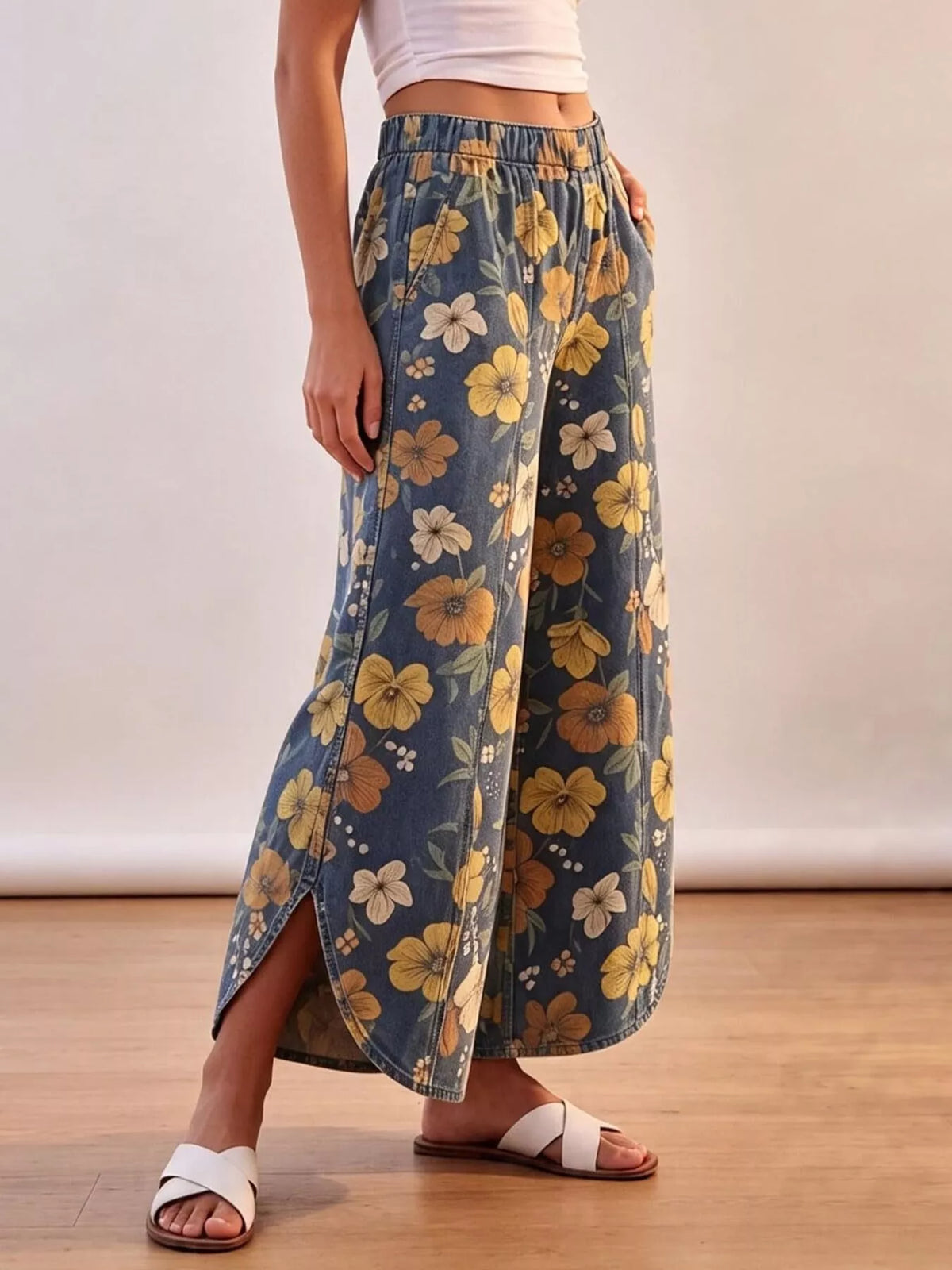 Floral Print Elastic Waist Wide-Leg Jeans