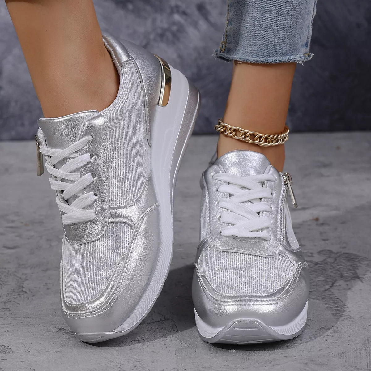 Round Toe Lace Up Sneakers