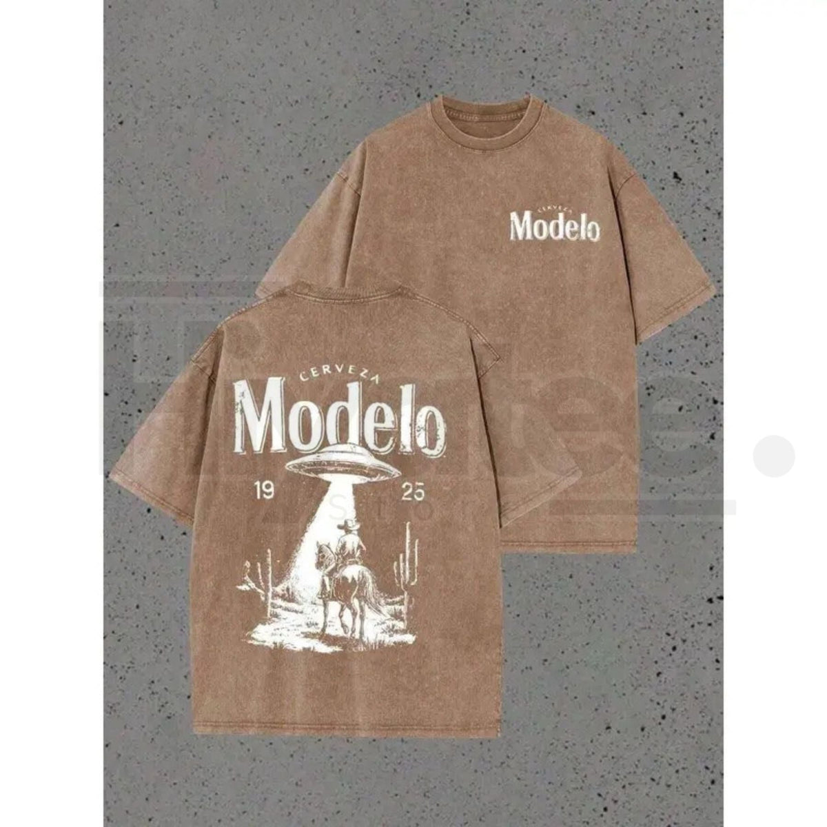 Modelo UFO Cowboy Vintage Washed T-Shirt – 230g Heavyweight Retro Streetwear