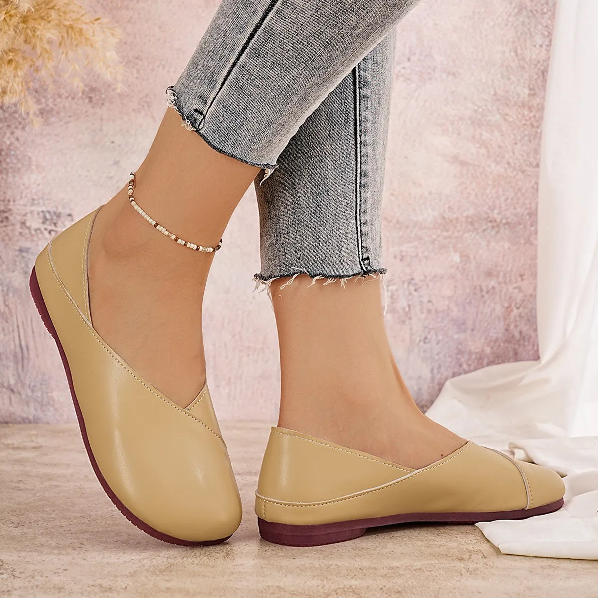 Round Toe Flats Slip-Ons
