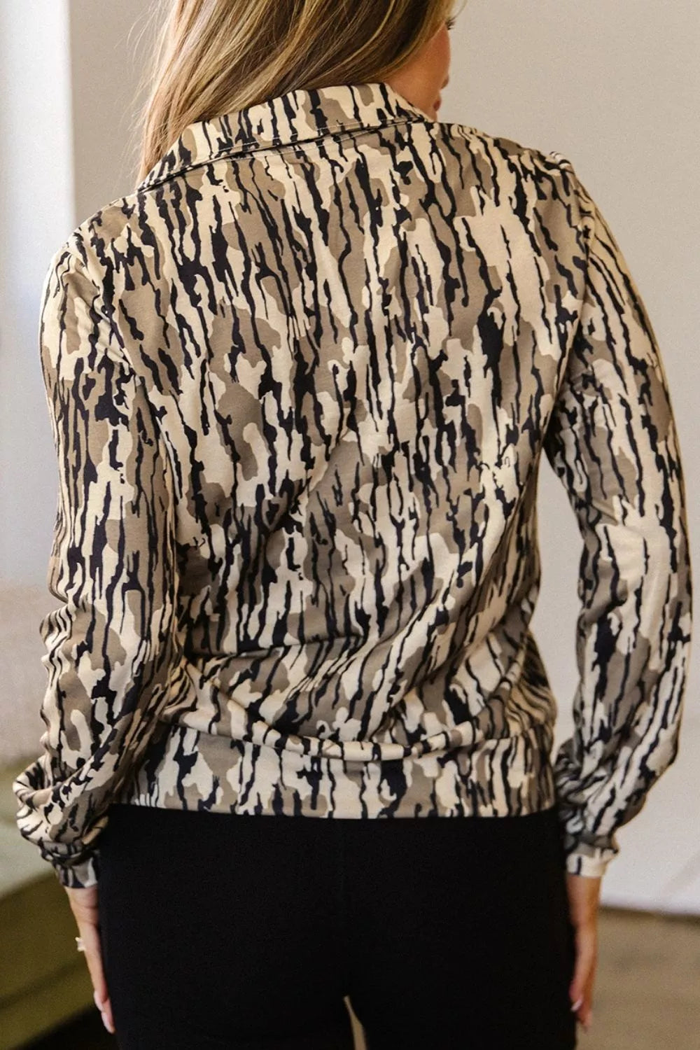 Camouflage Zipper Collar Front Pocket Sweatshirt