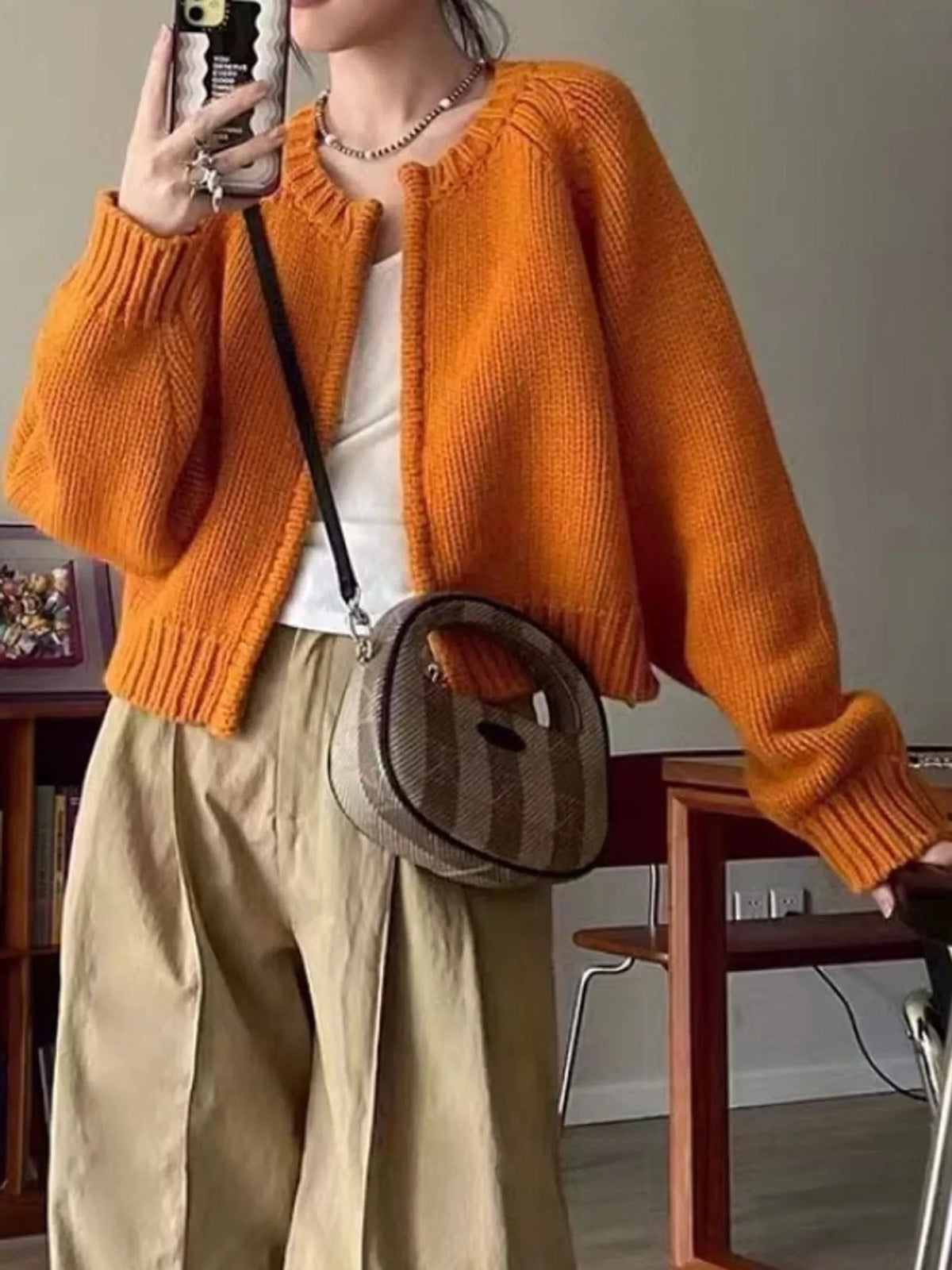Ribbed Hem Zip-Up Cardigan