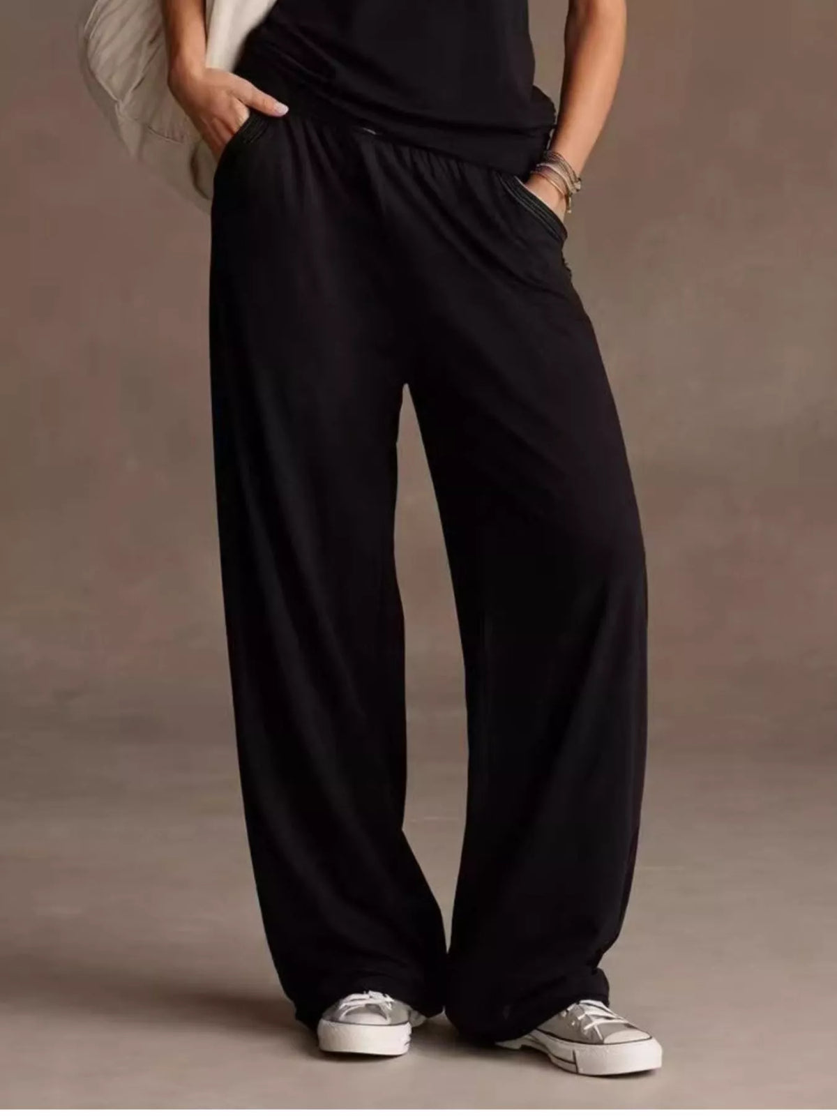 Sleeveless V-Neck Tank and Wide-Leg Pants Set