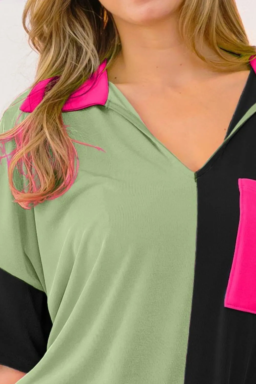 BiBi Slinky Knit Color Block V Neck Front Top