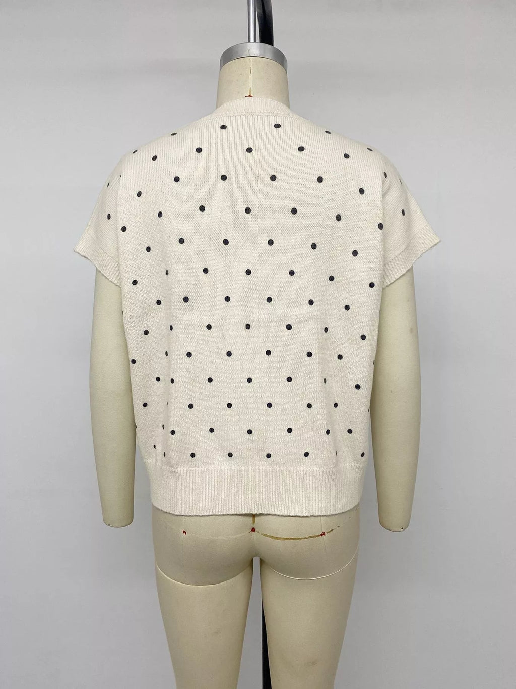 Polka Dot Short Sleeve Knit Sweater