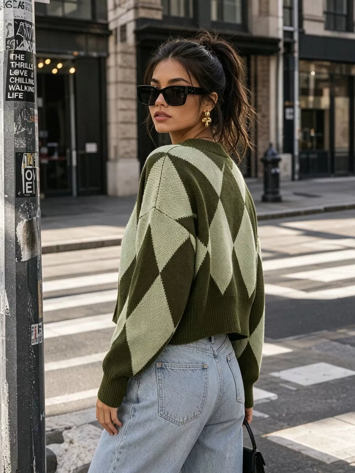 Argyle Pattern V-Neck Button-Down Cardigan