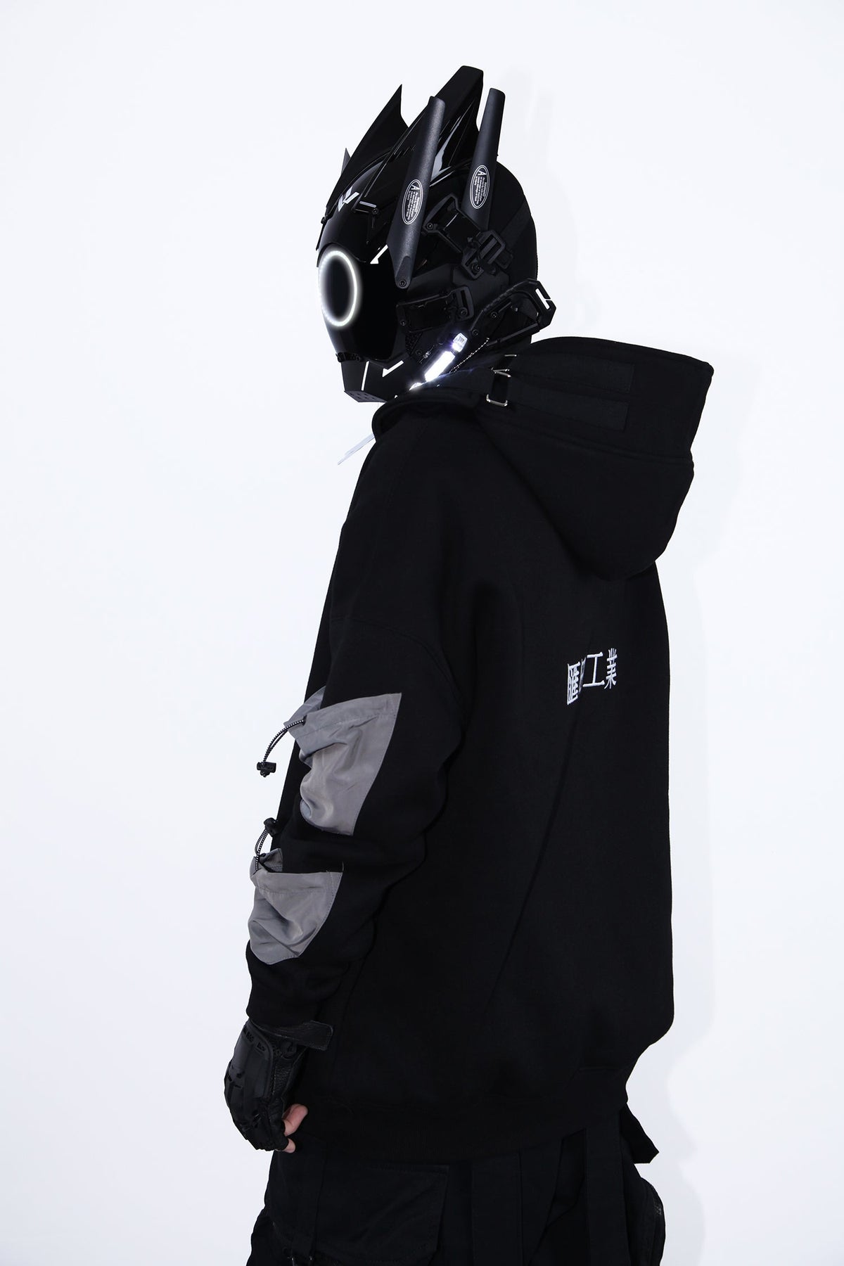 B-Ci White Tech Mask