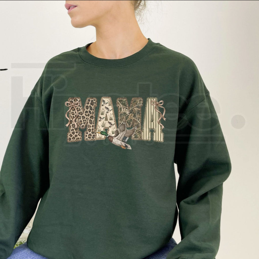 Duck Hunting Mama Sweatshirt – Preppy Camo Outdoors Crewneck, Retro Camouflage Mom Sweater