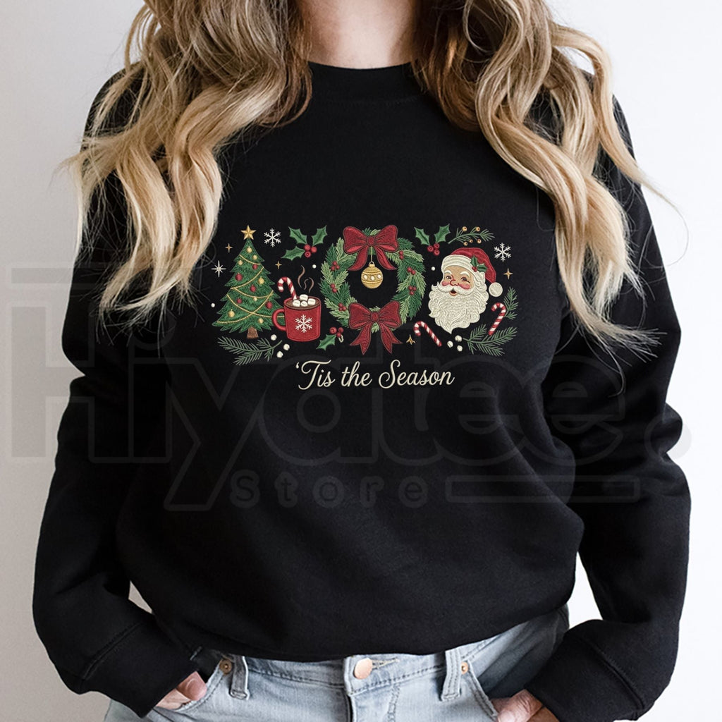 Christmas Gingham Sweatshirt – 'Tis the Season Embroidered Santa Wreath Tree Crewneck, Cozy Holiday Festive Pullover