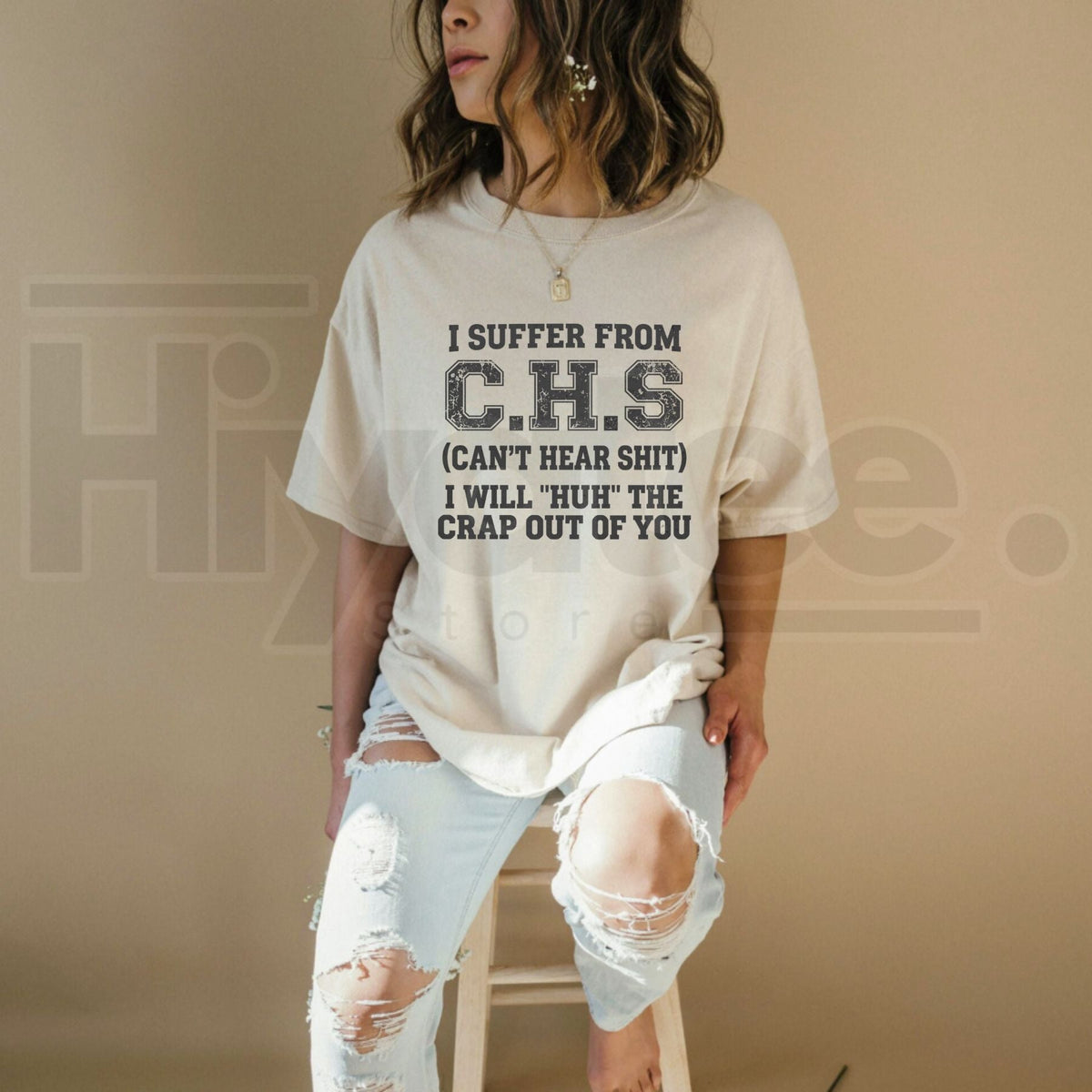 Funny Hearing Humor T-Shirt – Sarcastic "Huh?" Quote Distressed Graphic Tee