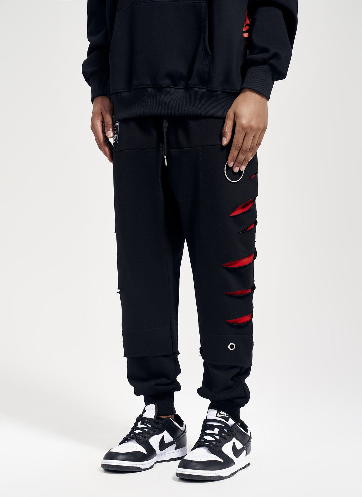 BF860 Slashed Sweatpants