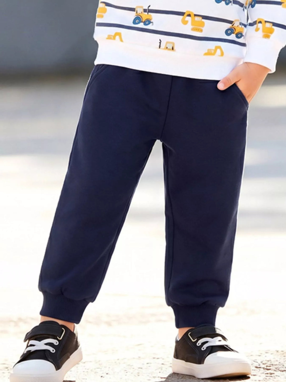 Children's Construction Vehicle Print Long Sleeve Sweatshirt and Pants Set