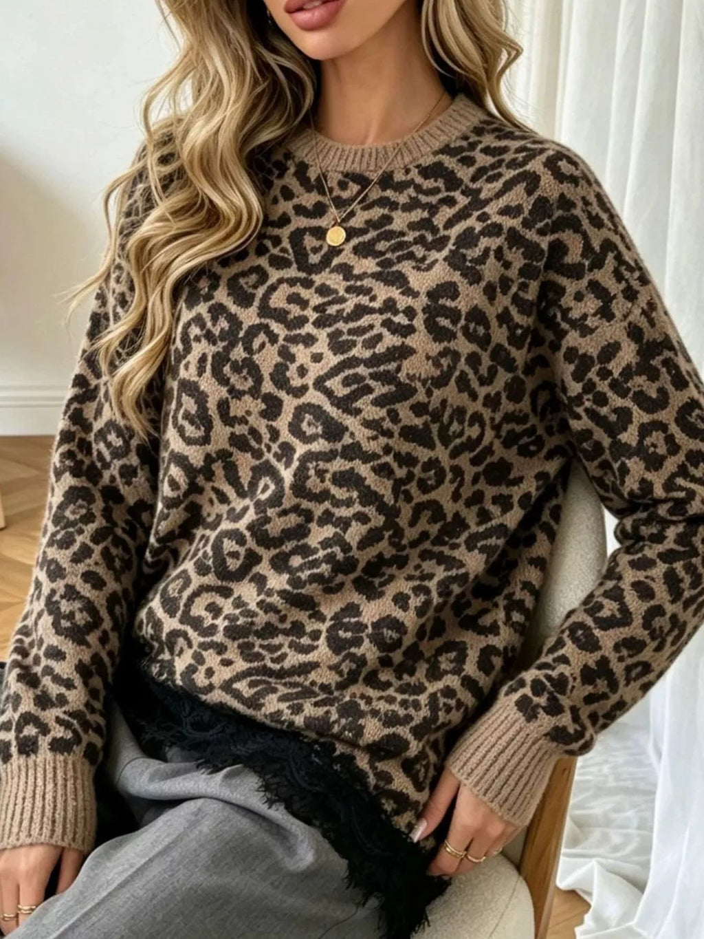 Round Neck Sweater with Asymmetric Lace Hem