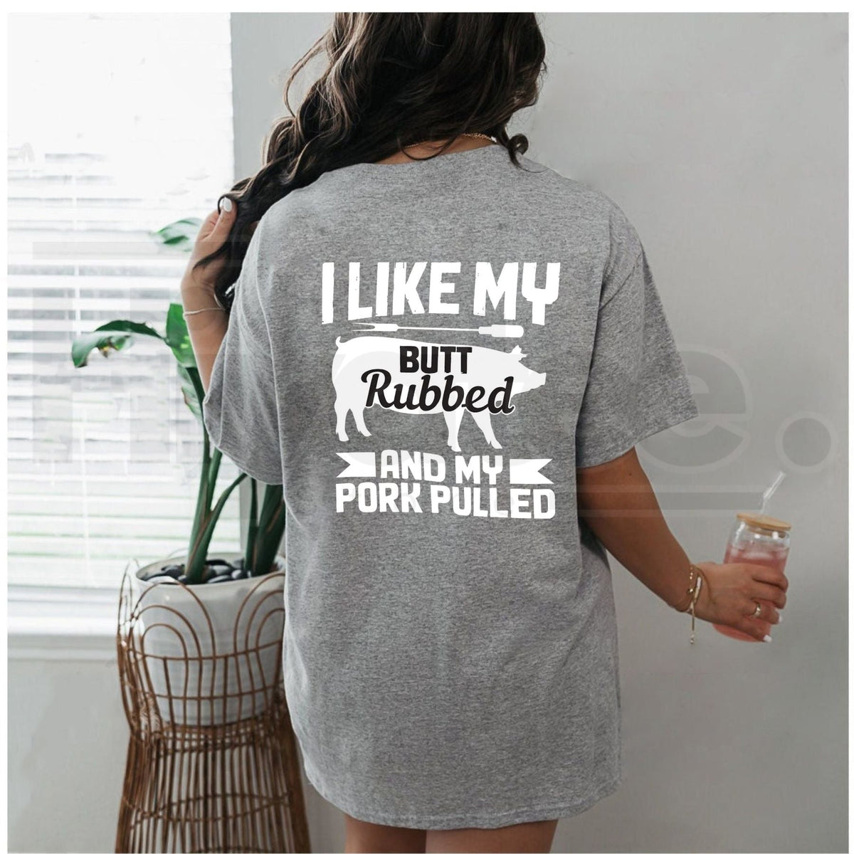 I Like My Butt Rubbed Funny Barbecue T-Shirt – Novelty Grilling Graphic Tee