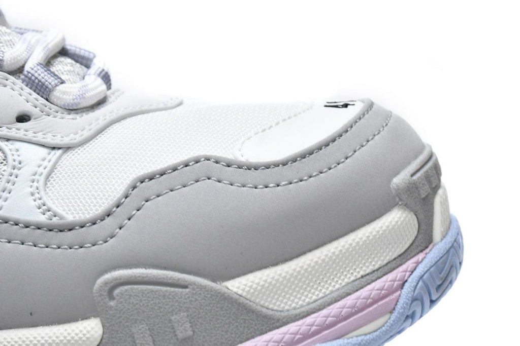 Balenciaga Triple Sneakers Makaron