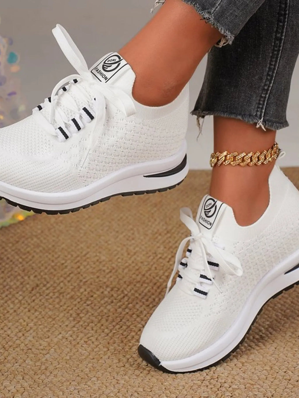 Breathable Mesh Lace Up Sneakers