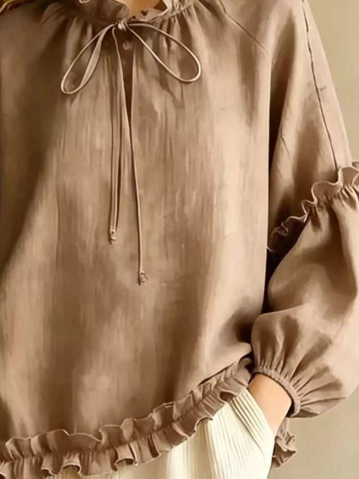 Frill Balloon Sleeve Blouse