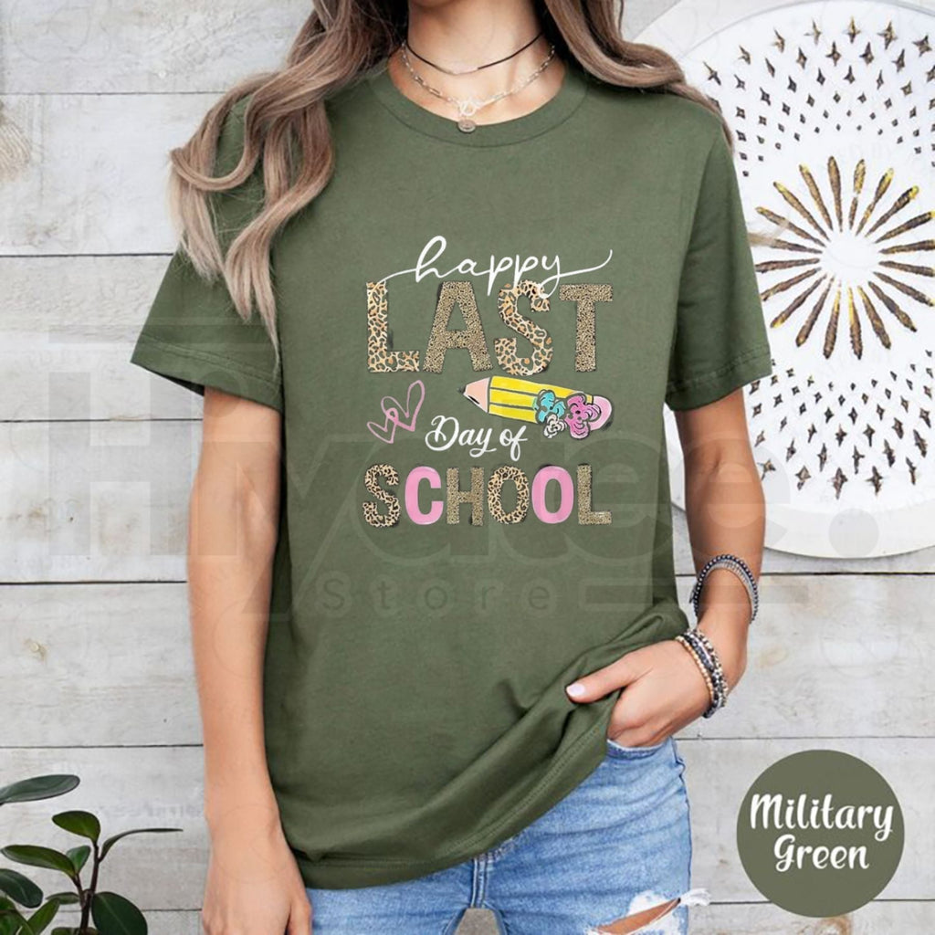 "Happy Last Day of School" – 2026 Retro Leopard Summer Graphic Top