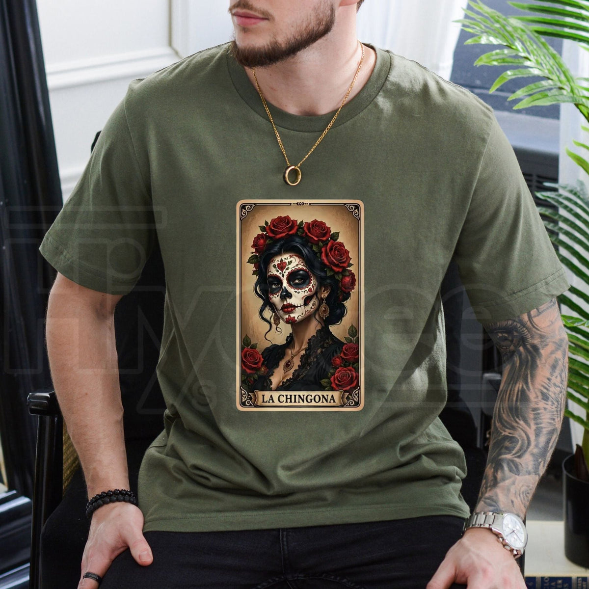 La Chingona Tarot Card Sugar Skull T-Shirt – Day Of The Dead Latina Pride Red Rose Tee