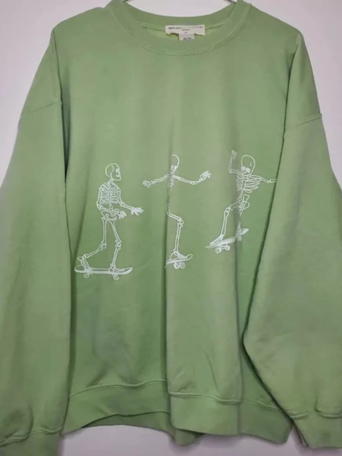 Skeleton Graphic Round Neck Sweatshirt