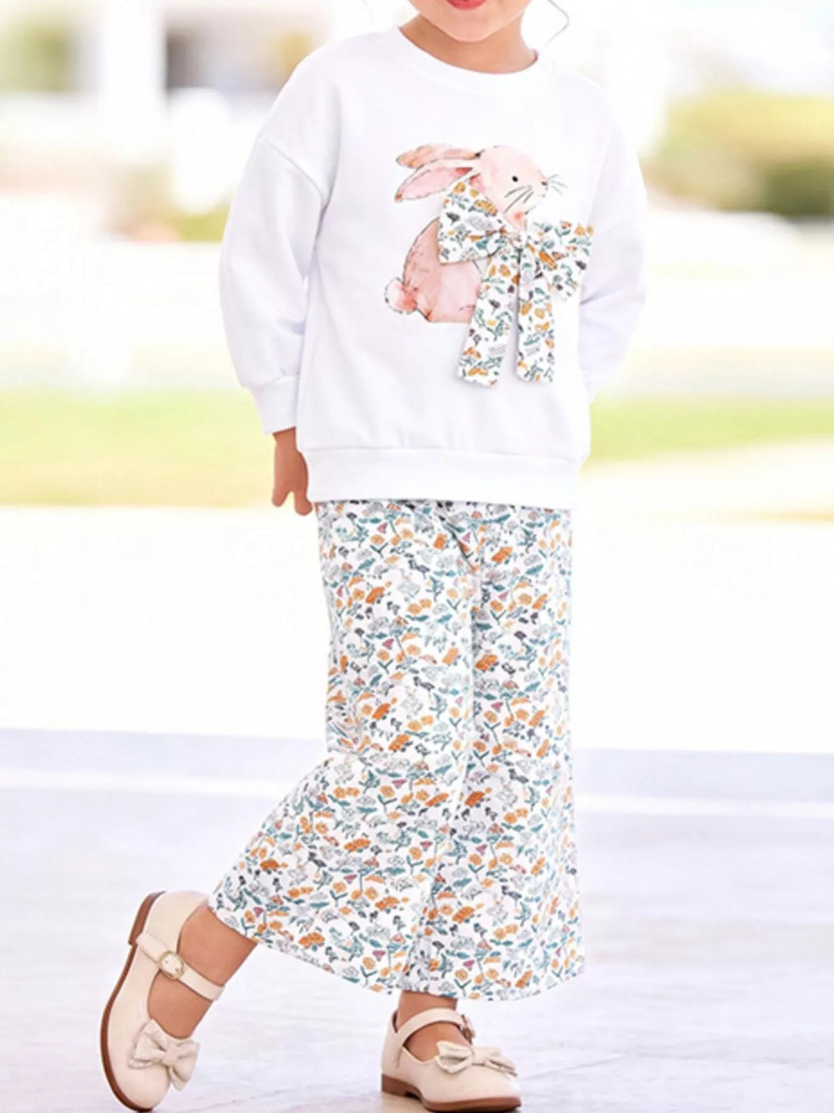 Children's Bunny Graphic Sweatshirt and Floral Wide-Leg Pant Set