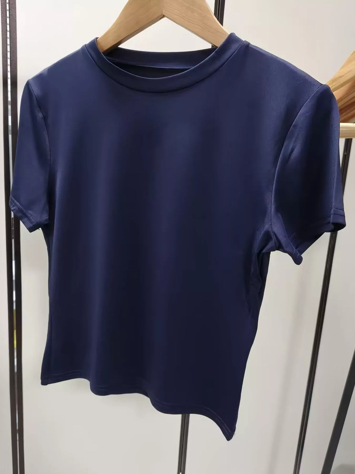 Slim Fit Basic Crew Neck Short Sleeve Crop T-Shirt