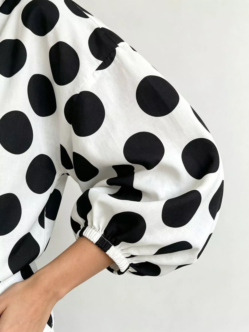 Polka Dot Puff Sleeve Shirt