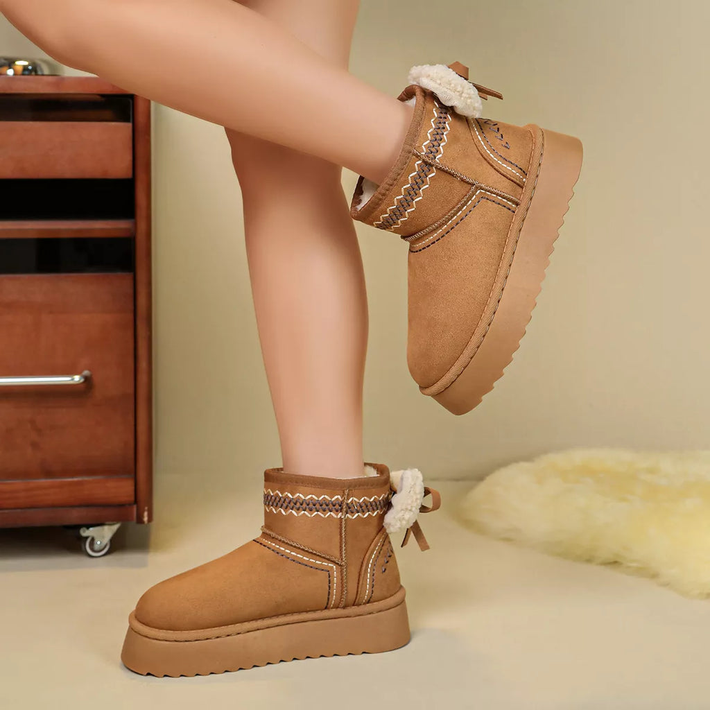Round Toe Platform Boots