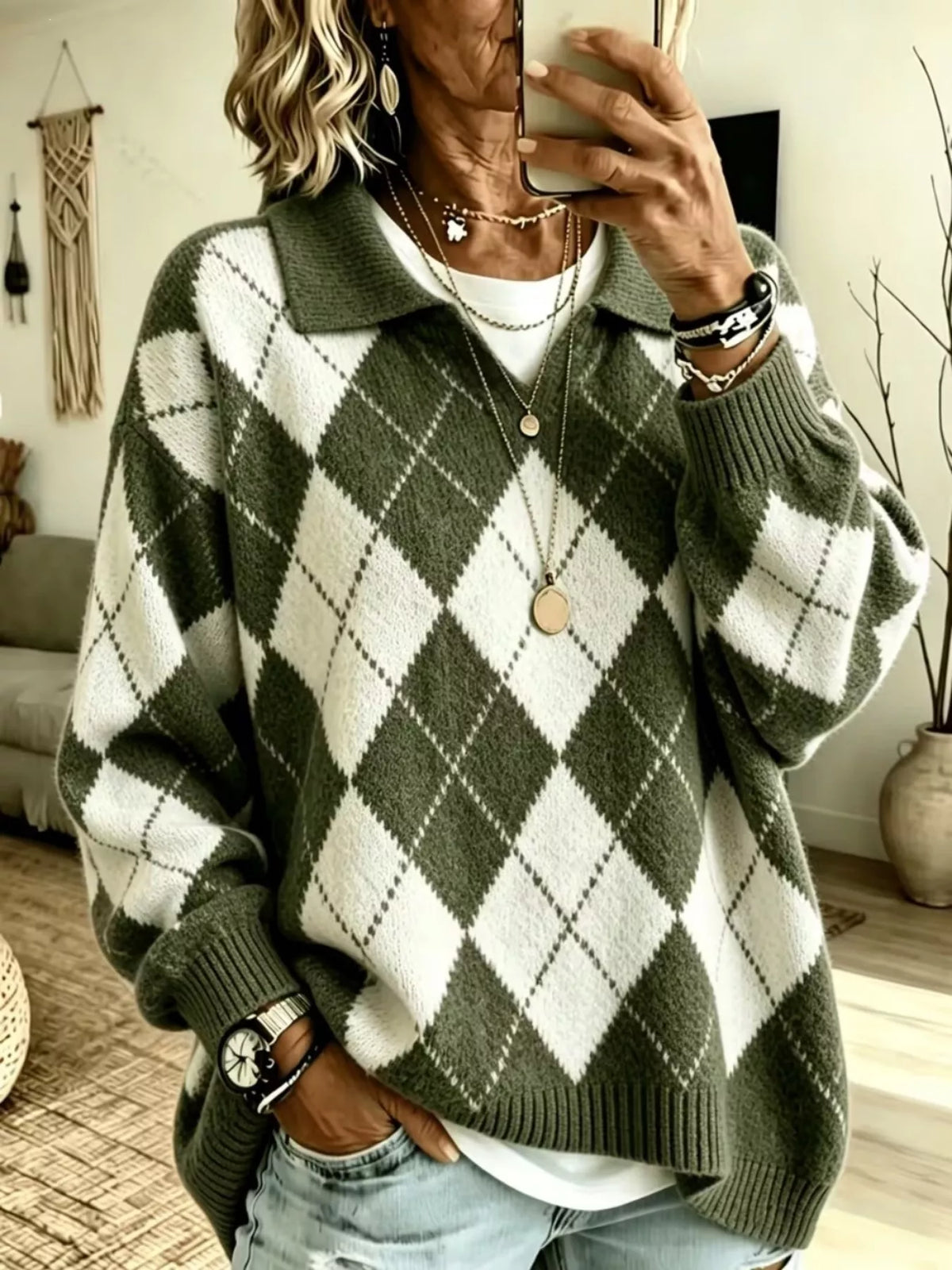 Argyle Pattern Polo Collar Sweater