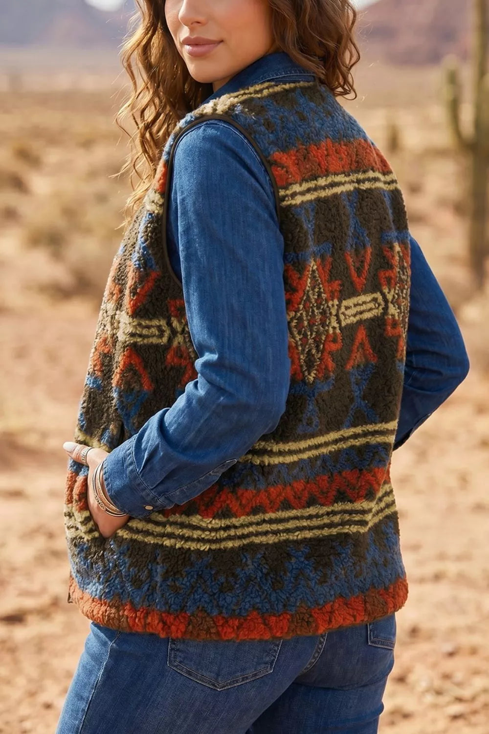 Patterned Fleece Vest Coat