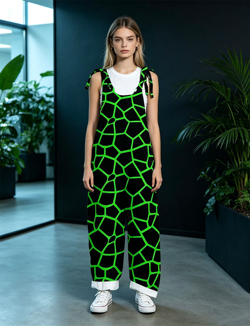 Women Green Geometric Line Print Tie Strap Overalls, Loose Wide Leg Rolled Cuff Casual Jumpsuit With Pockets