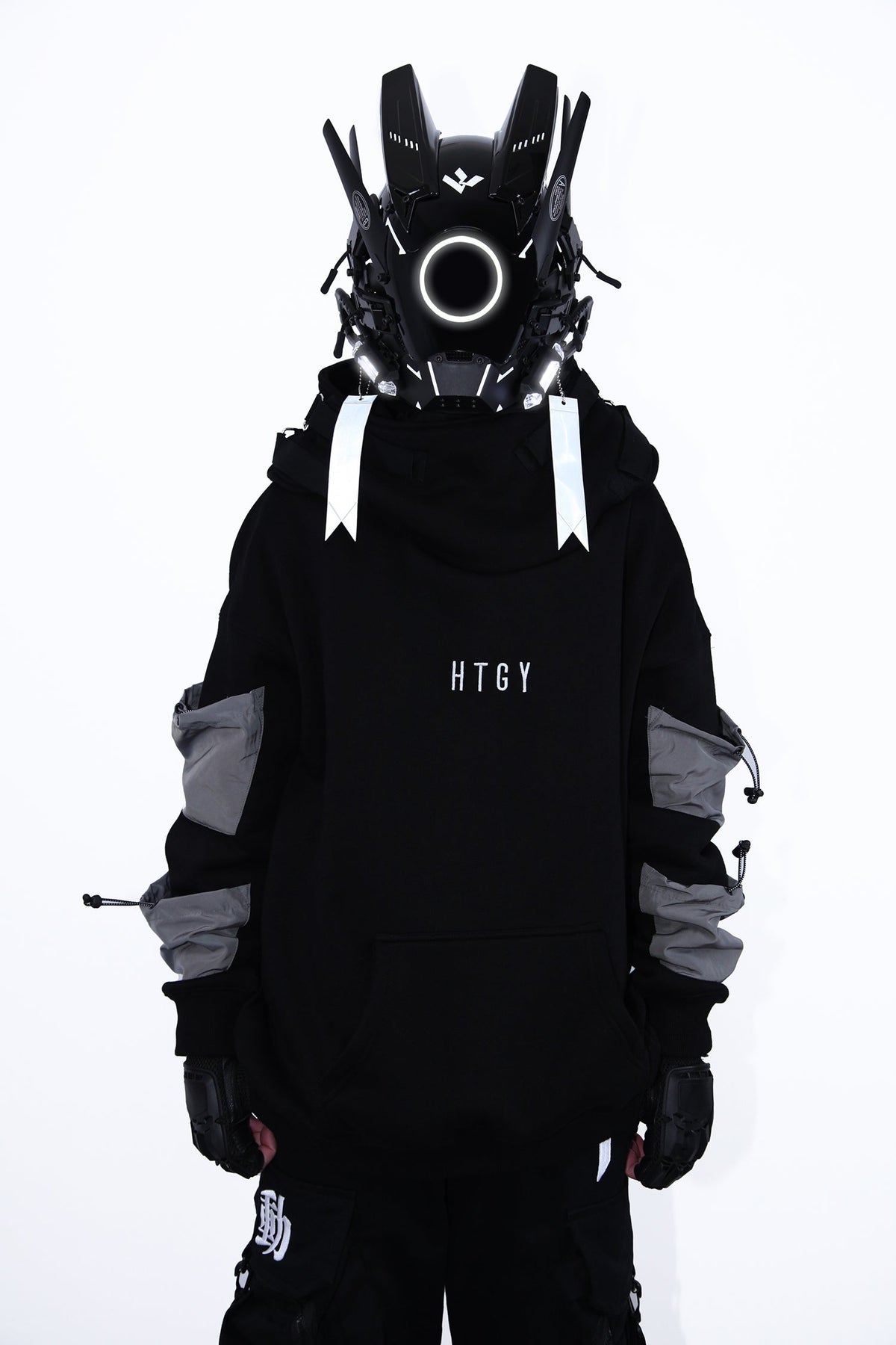 B-Ci White Tech Mask
