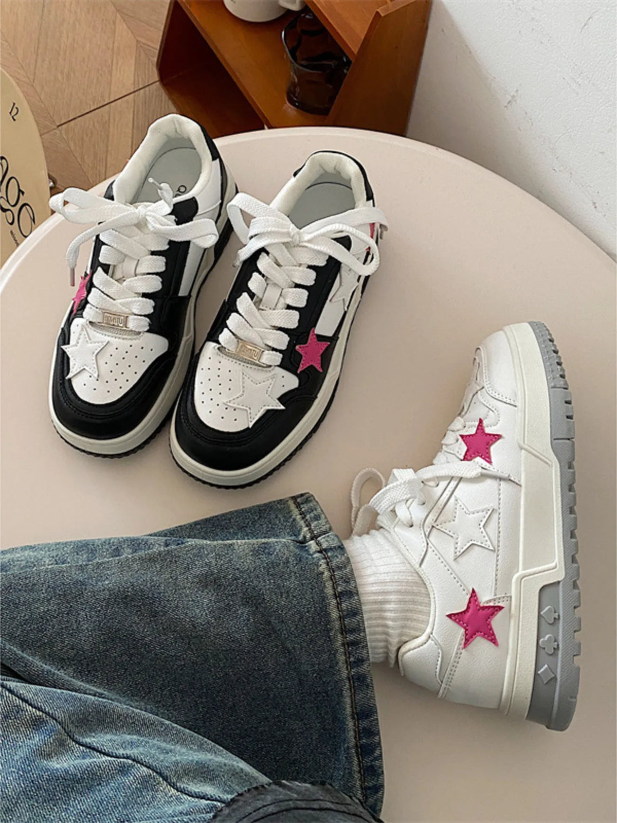 Star Pattern Lace Up Sneakers