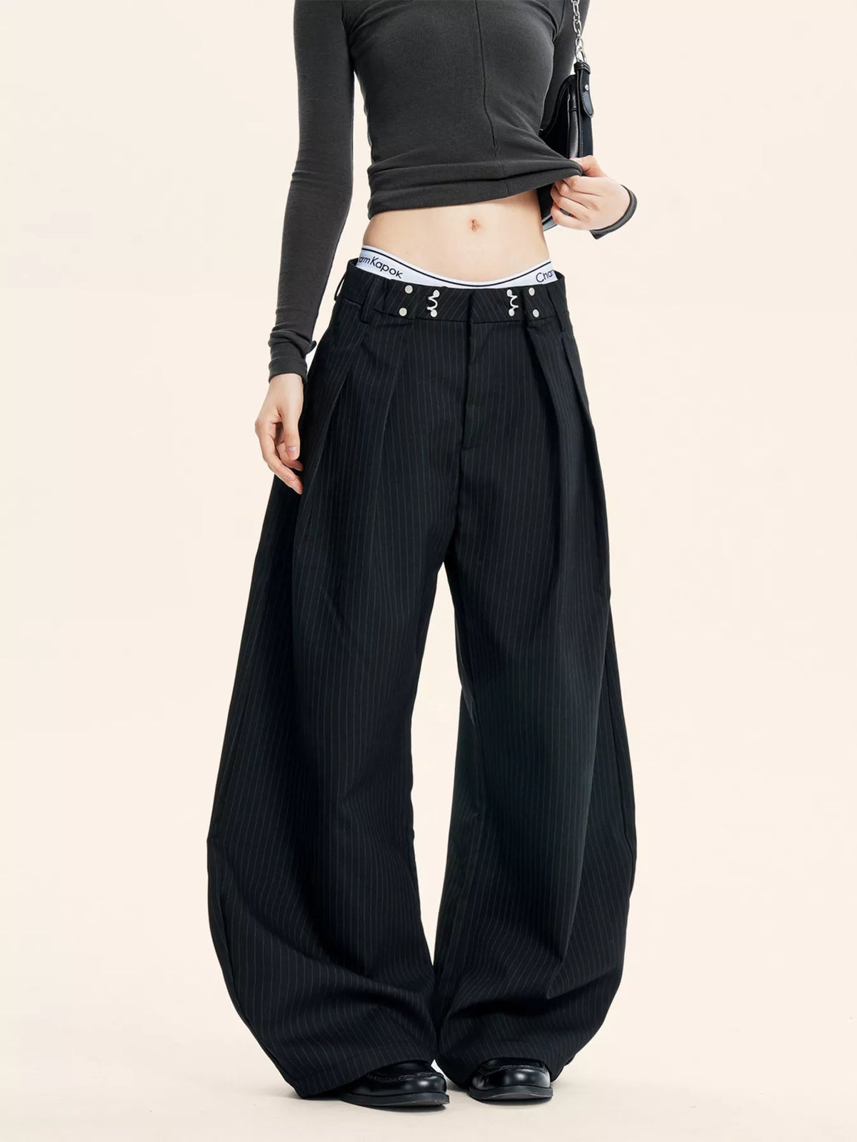Plus Size Pleated Detail Wide-Leg Pants
