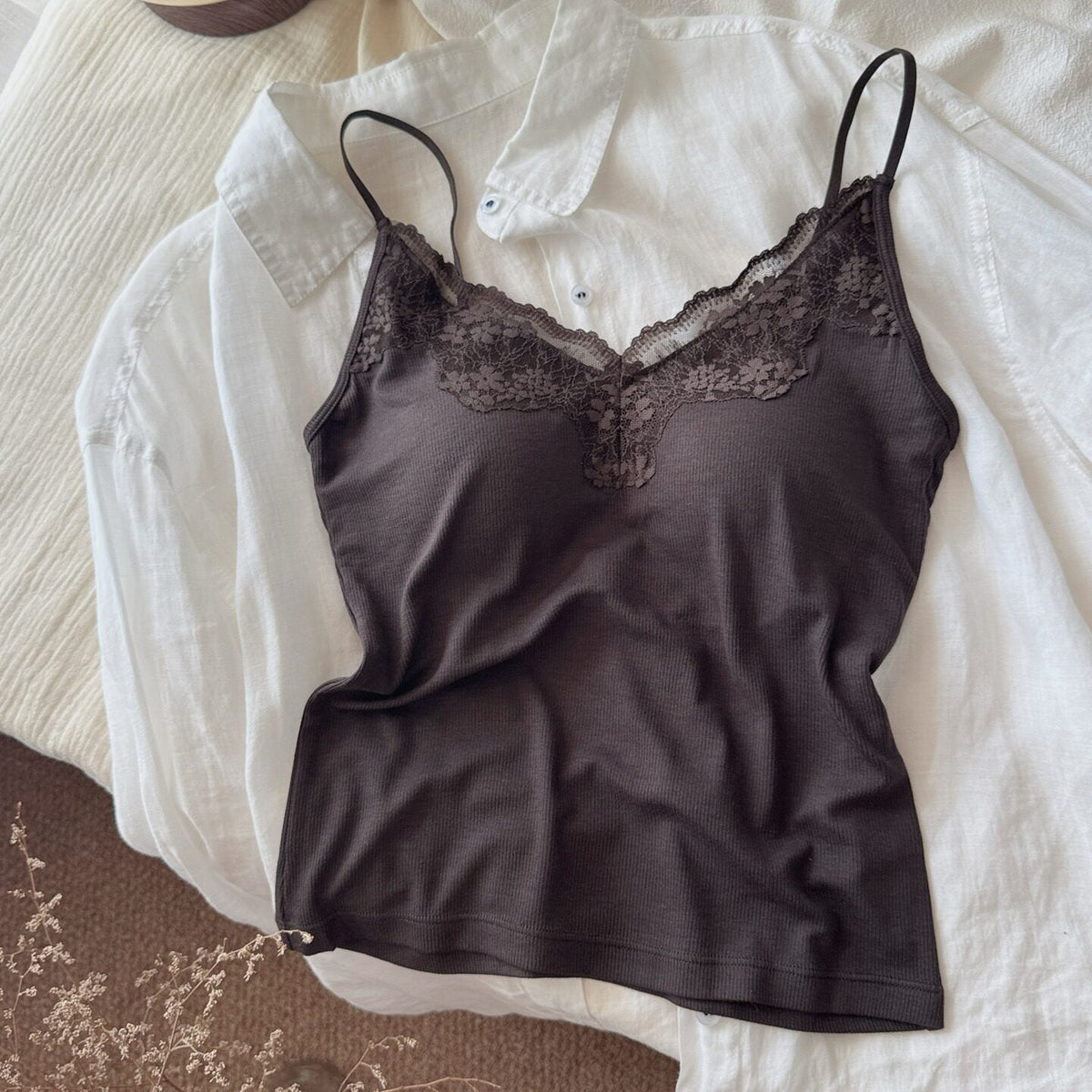 Modal Ribbed Lace Sexy Spaghetti-strapped Camisole Bra With Built-in Padding
