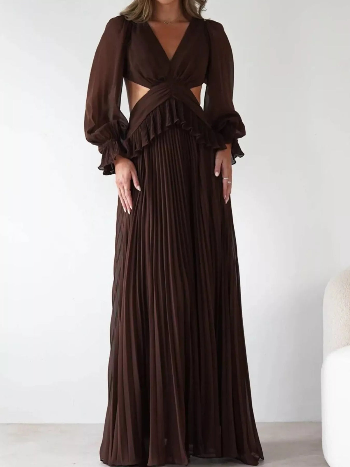 Backless Pleated Long Sleeve Maxi Dress